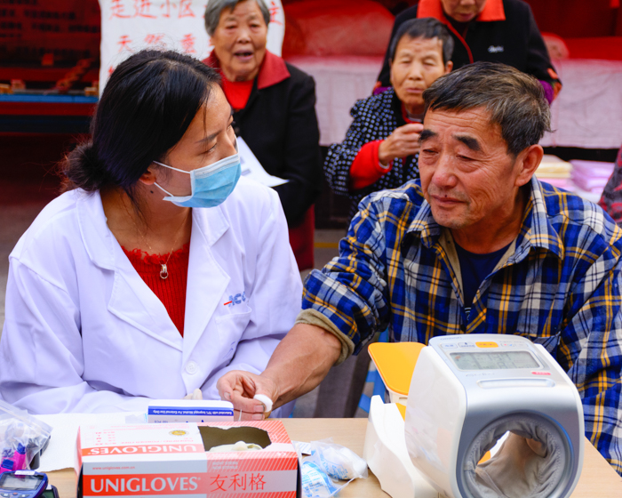 義工活動(dòng)-社區(qū)義工-19.jpg 義工活動(dòng)-社區(qū)義工-19.jpg